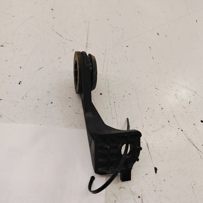 Chevy Volt Passenger Right Side Radiator Upper Insulator {23147475} 20