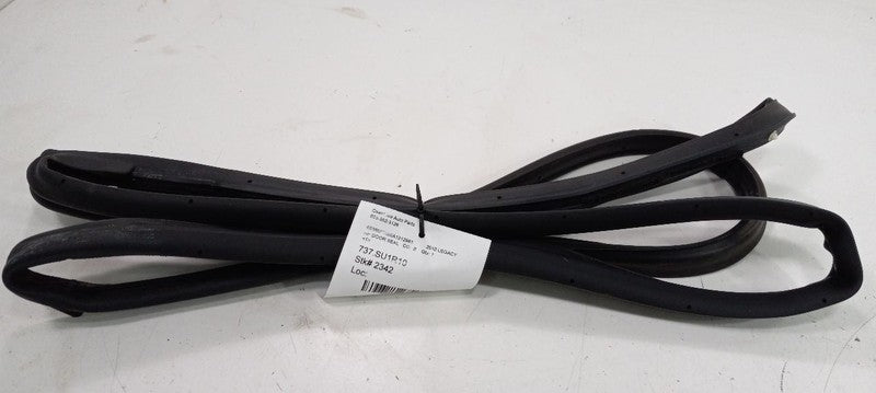 Subaru Legacy On Door Seal Rubber Right Passenger Front 2010 2011 2012