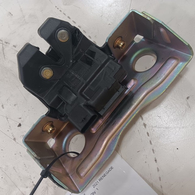 Jeep Renegade Trunk Latch 2023 2022 2021 2020