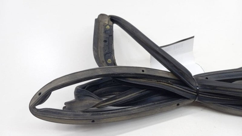Honda Accord On Door Seal Rubber Left Rear Back 2008 2009 2010 2011 2012