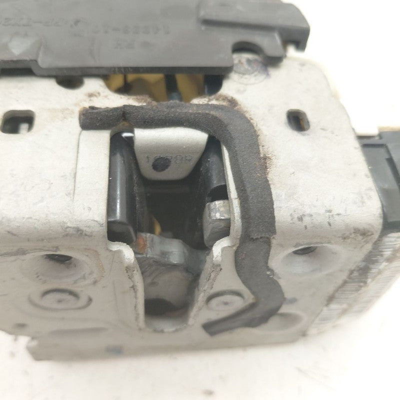 Jeep Cherokee Door Latch Lock Right Passenger Front  2019 2020 2021
