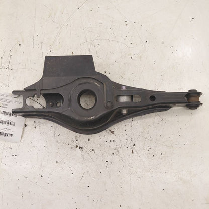 Lower Control Arm Rear Locating Arm Rear Spring Mount Fits 19-25 Toyot