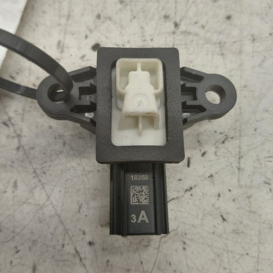 Hyundai Santa Fe Contact Sensor  2019 2020