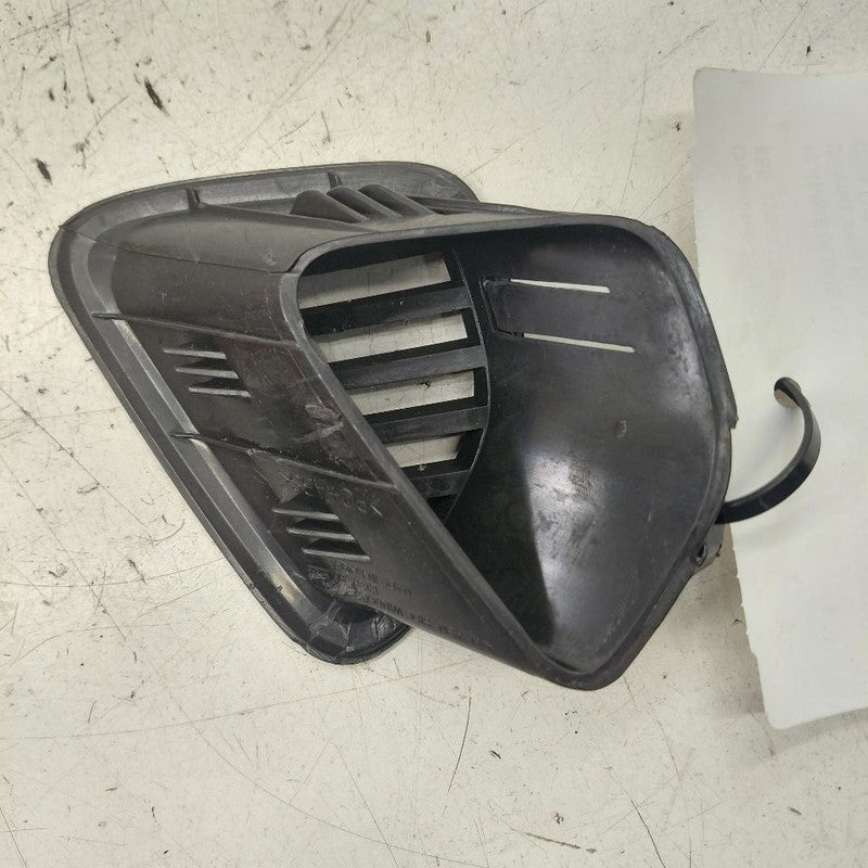 Buick Encore GX Defrost Vent Right Passenger Side  2022 2023 2024 2025