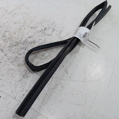 Subaru Forester Door Glass Window Seal Rubber Left Rear Back  2016 201