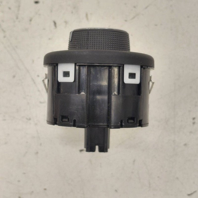 2018 Fiat 500 X Model Headlight Switch Head Light Lamp
