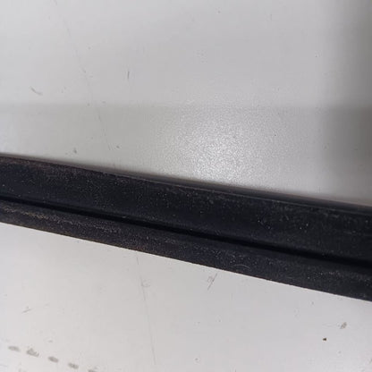 Kia Sportage Left Front Weather Strip Interior  2022 2021 2020 2019 2018