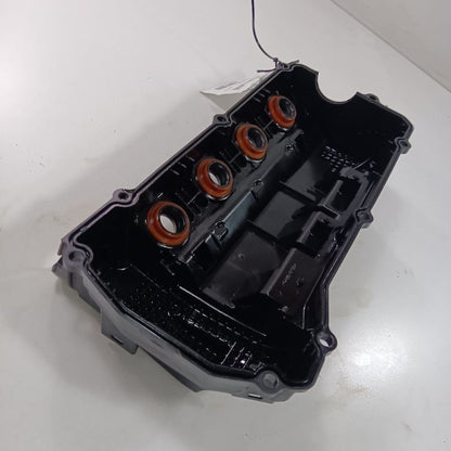 Outlander Sport Engine Cylinder Head Valve Cover 2.4 2020 2021 2022 2023