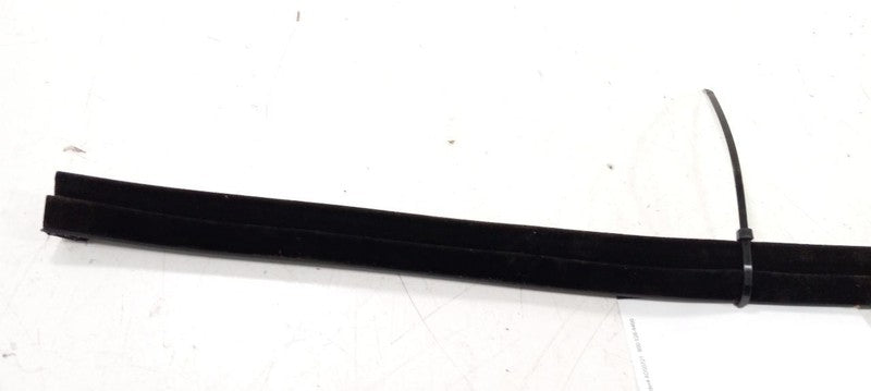Kia Sorento Left Rear Weather Strip Interior 2016 2017 2018 OEM