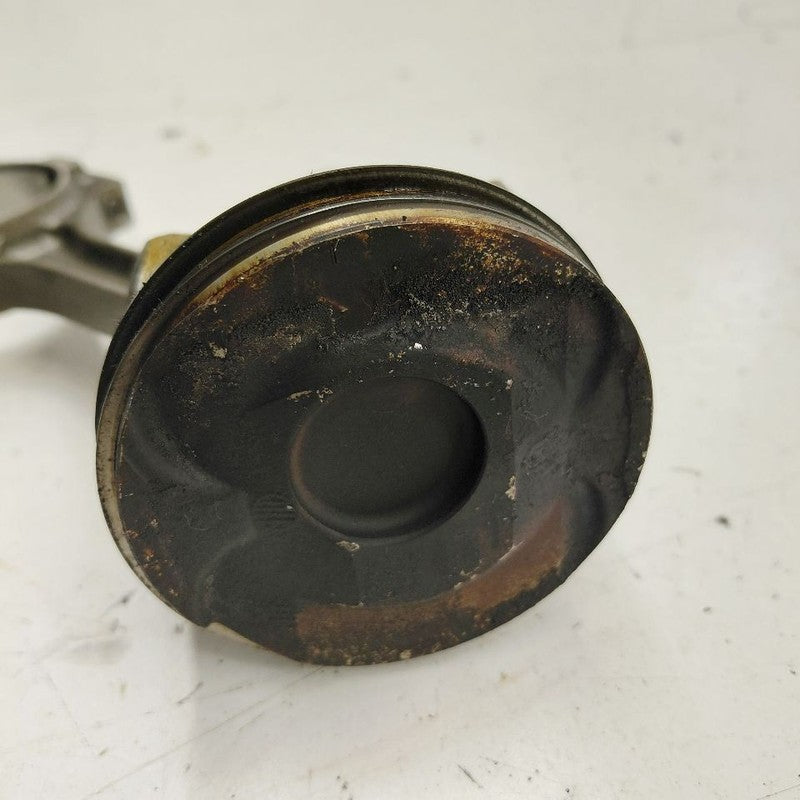 Chevy Volt Single Piston With Connecting Rod   1.5 2019 2018 2017 2016