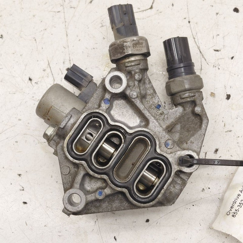 Honda Clarity Variable Timing Gear Oil Control Valve Solenoid Cylinder