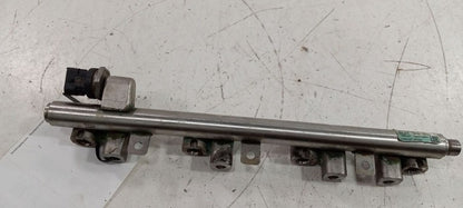 Kia Sorento Fuel Rail Injection Injector Mount Bar 2016 2017 2018 OEM