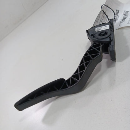 Chrysler 300 Gas Pedal  2015 2016 2017 2018 2019