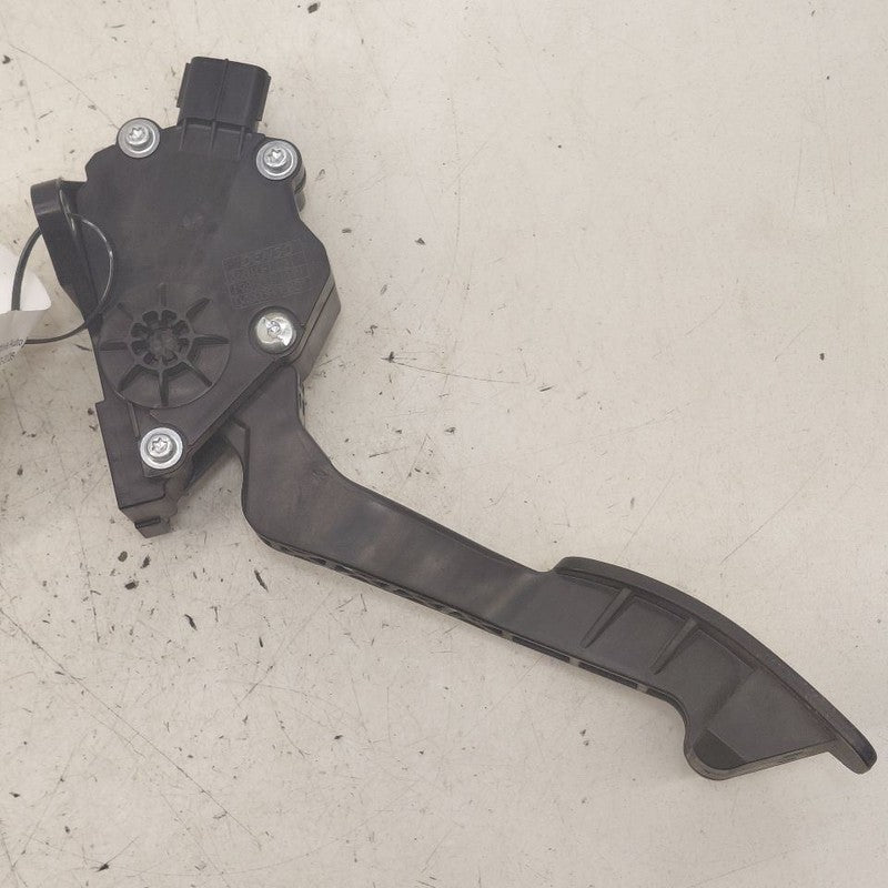 Subaru XV Crosstrek Gas Pedal  2022 2021 2020 2019