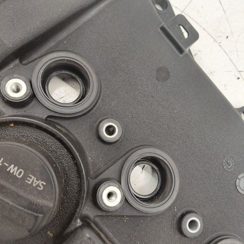 Toyota Prius Engine Cylinder Head Valve Cover  1.8 2022 2021 2020
