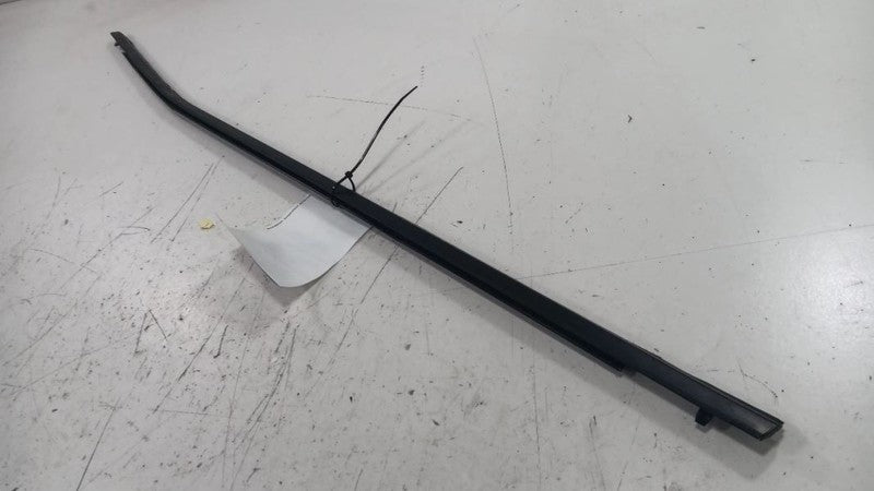 Subaru Impreza Door Glass Window Weather Strip Trim Front Left Driver 