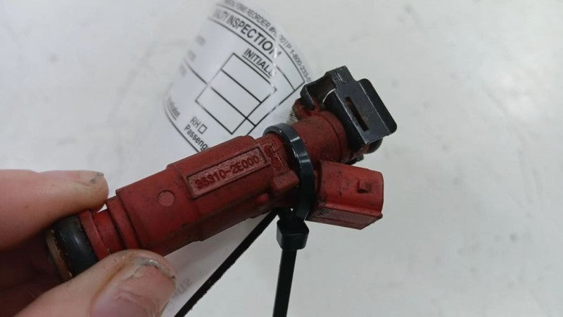 Fuel Injection Injector Parts Fuel Injector 2.0L Sedan Fits 11-20 ELAN