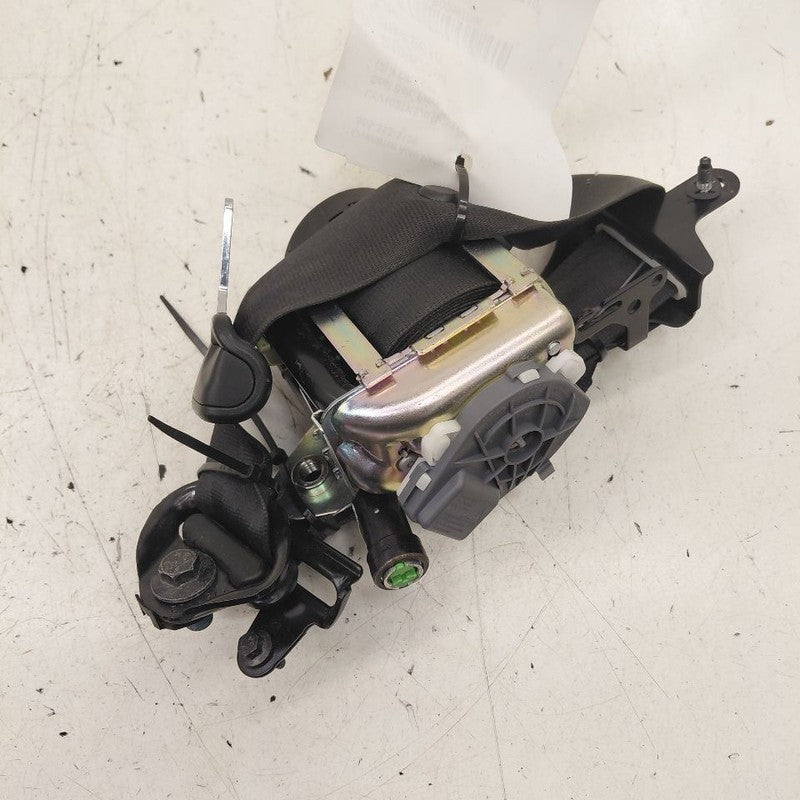 Seat Belt Front Driver Retractor Fits 14-18 VOLVO S60