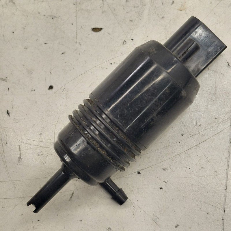 Chevy Volt Windshield Washer Wash Fluid Reservoir Motor Pump Electric 