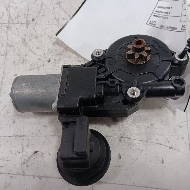 Passenger Right Rear Power Window Motor Fits 18-23 Nissan Kicks