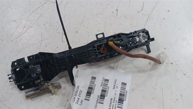 Passenger Right Front Door Handle Exterior Assembly Door Fits 07-17 LE