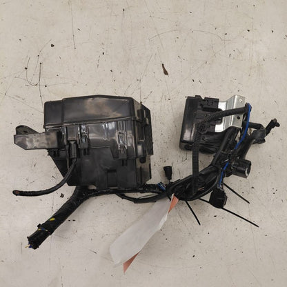 Rear Engine Fuse Box Fits 14-15 17-24 Mitsubishi Mirage