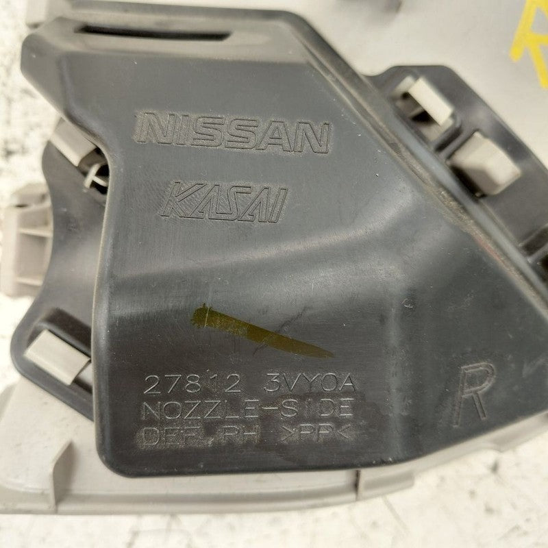 Nissan Versa Note Passenger Front Defrost Dash Nozzle Trim {278123VY0A