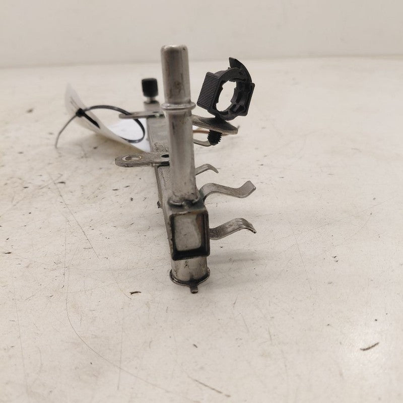 Chevy Trax Fuel Rail Injection Injector Mount Bar  2022 2021
