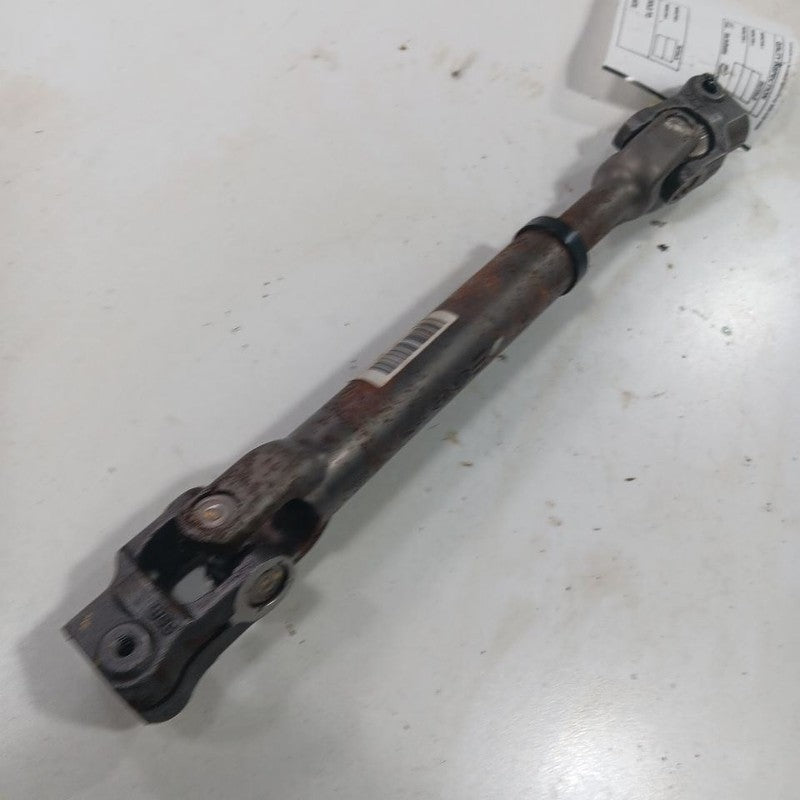 Kia Sorento Lower Steering Column Shaft Knuckle U Joint  2018 2017 2016