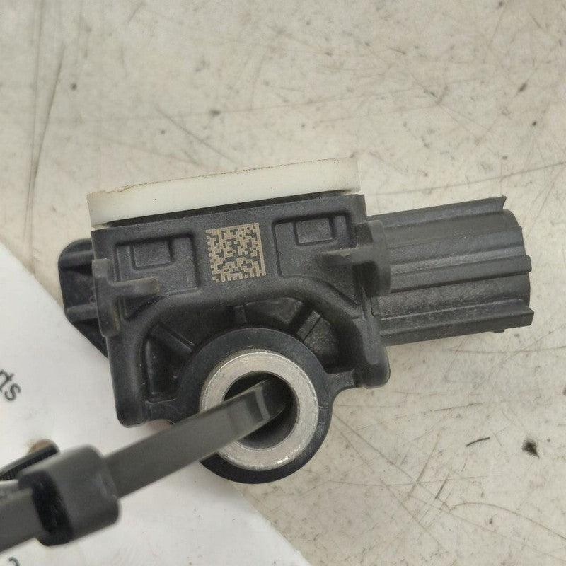 Mitsubishi Outlander   Contact Sensor  2018 2017 2016