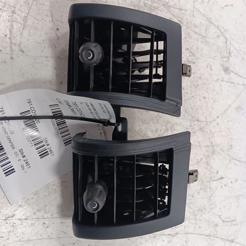 Mini Cooper Dash Air Vent Center Middle  2016 2017 2018 2019 2020 OEM