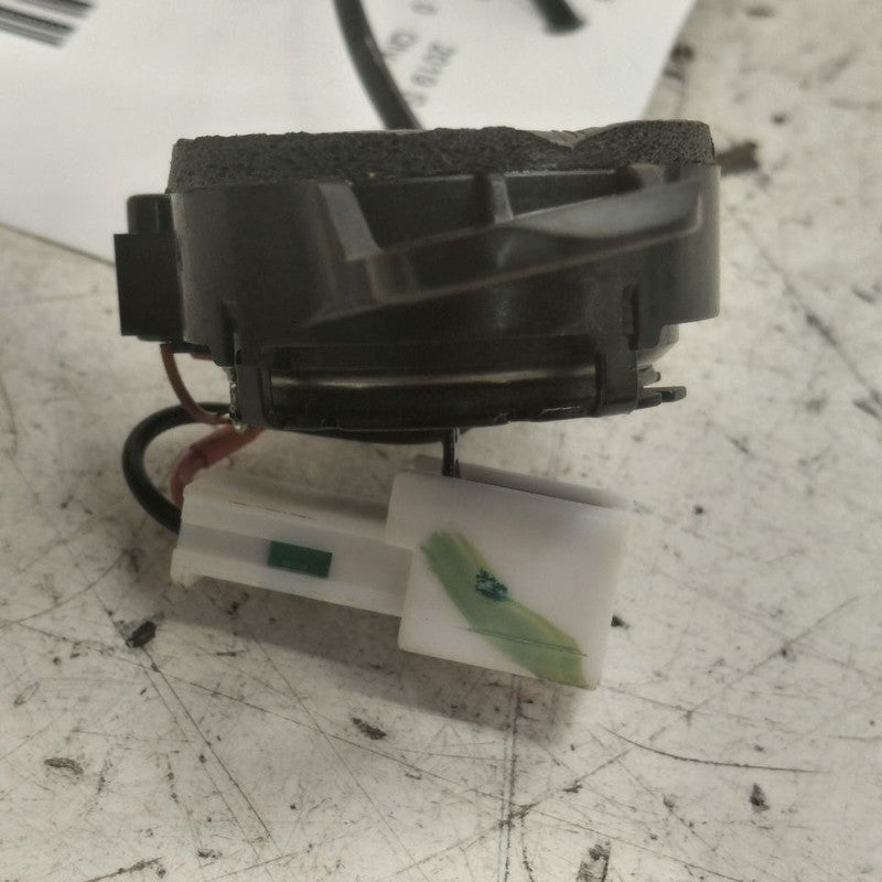 Hyundai Santa Fe Tweeter Right Passenger Tweeter Speaker  2019 2020