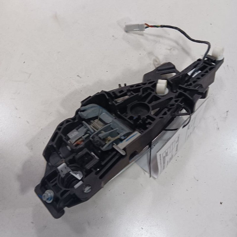 Door Handle Exterior Assembly Door Front Denali Fits 17-23 GMC Acadia