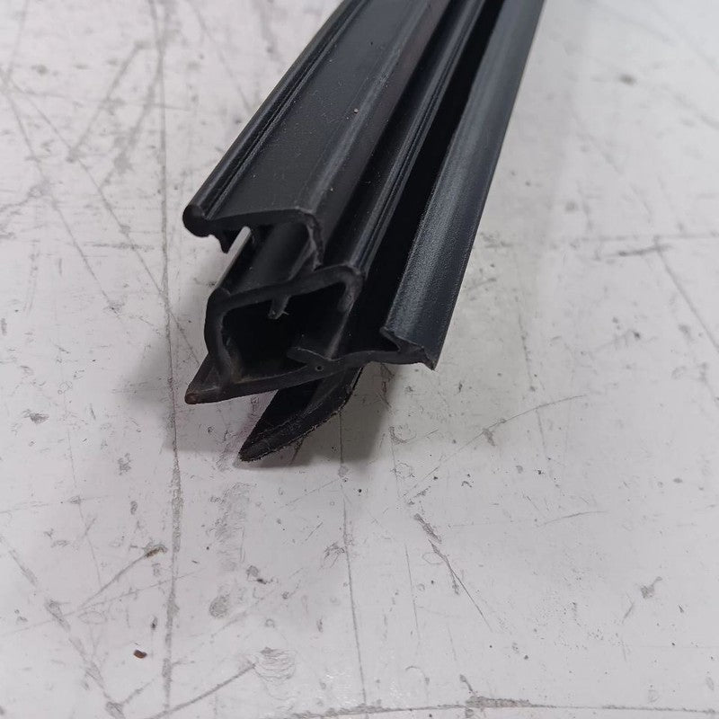 Fiat 500 Left Front Weather Strip Interior 2018 OEM