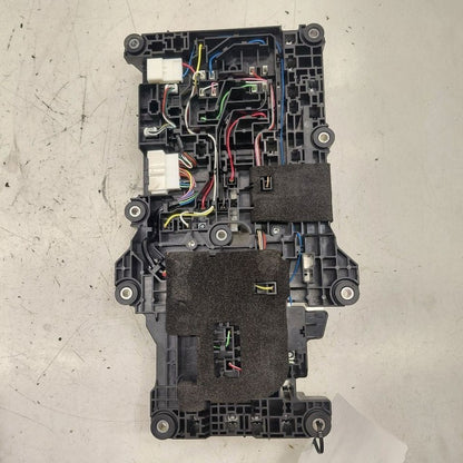 Honda Clarity Battery Relay Block {1E1005WJA011M1} 2018 2019 2020