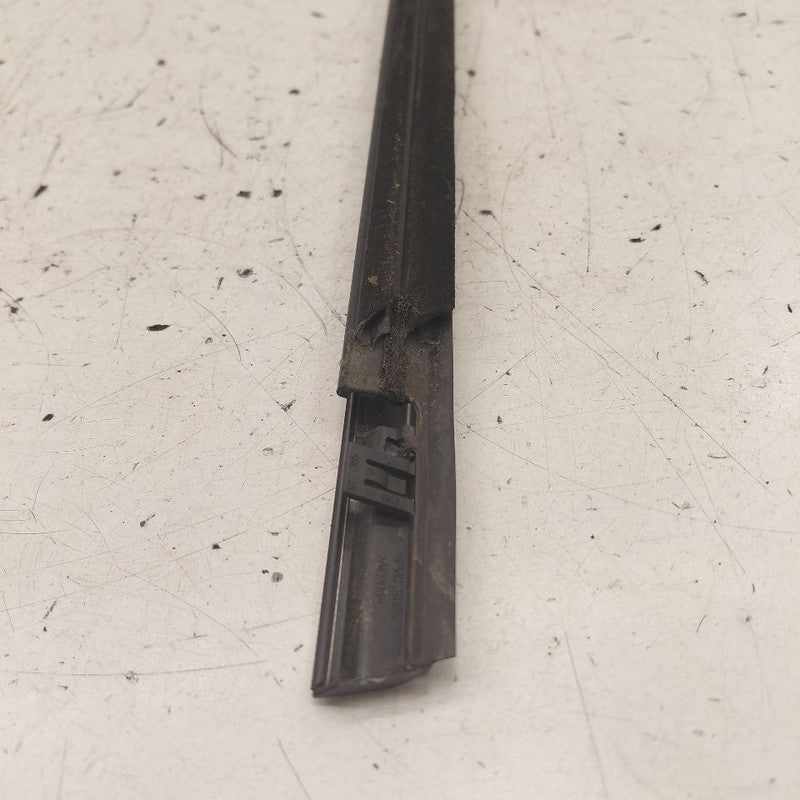 Nissan Murano Door Glass Window Weather Strip Trim Rear Left Driver Ba