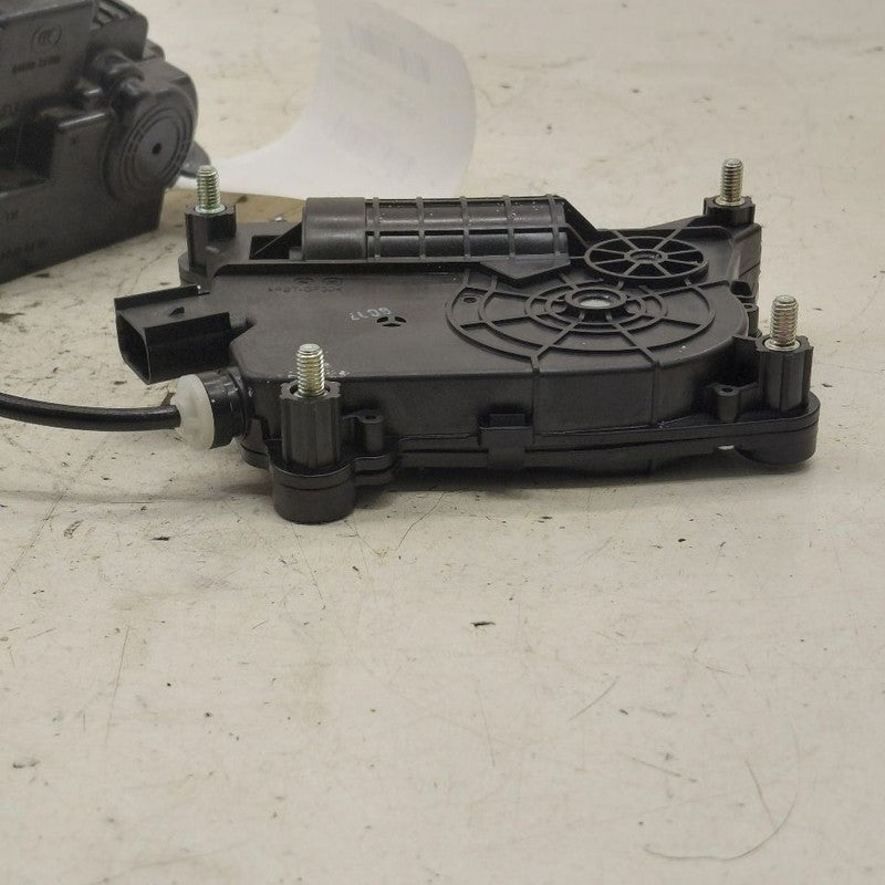 Hyundai Santa Fe Trunk Latch  2019 2020
