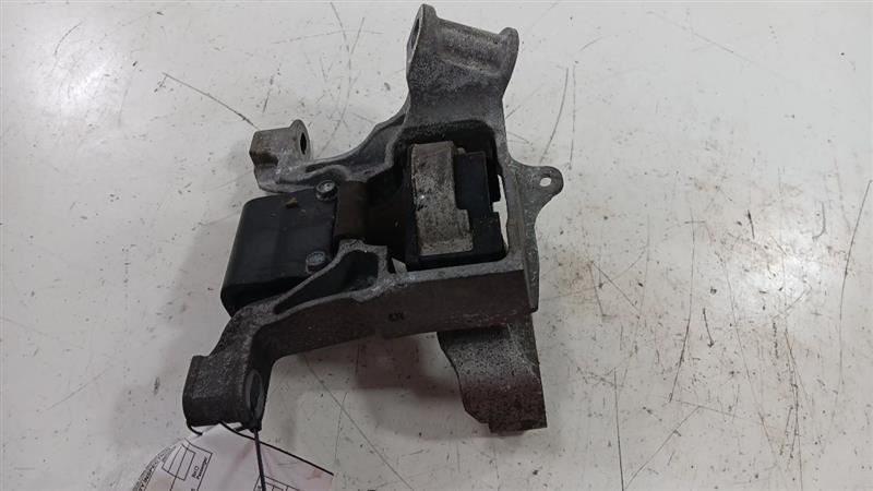 Mazda CX-3 Engine Motor Mount Right Passenger  2019 2020 2021 2022