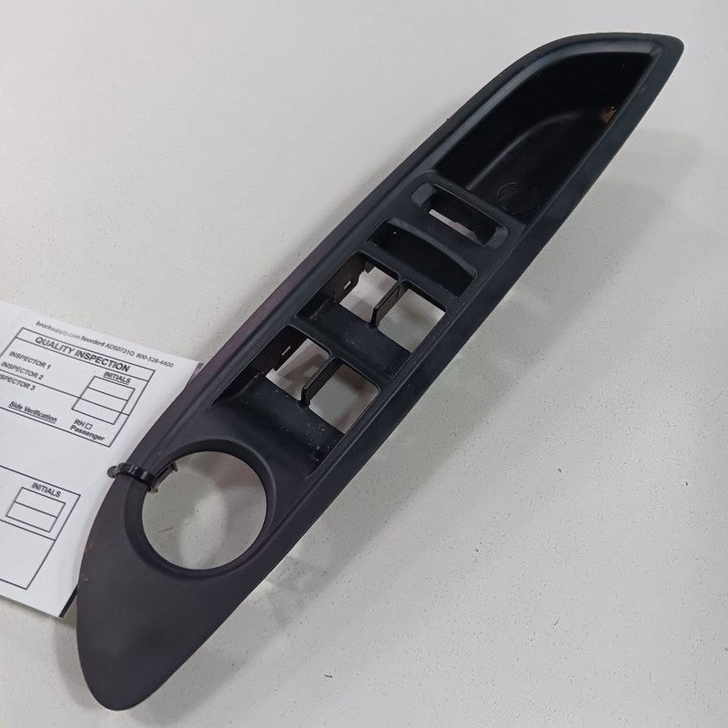 Buick Encore Window Switch Bezel Trim Left Front 2019 2018 2017