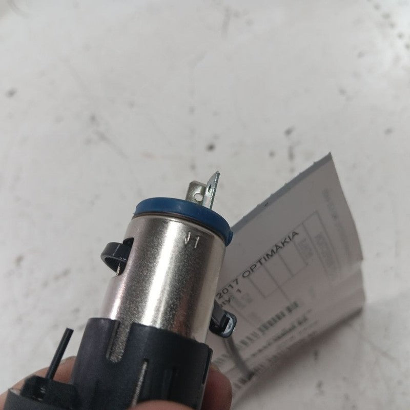 Kia Optima 12V Power Port Socket  2018 2017 2016