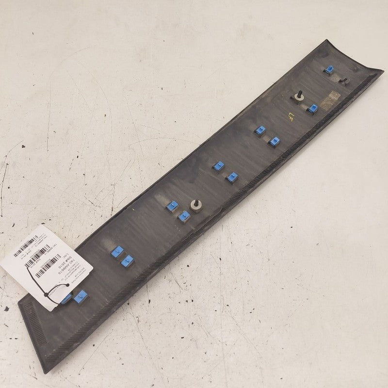 Jeep Cherokee Door Molding Trim Strip Left Driver Front  2019 2020 202