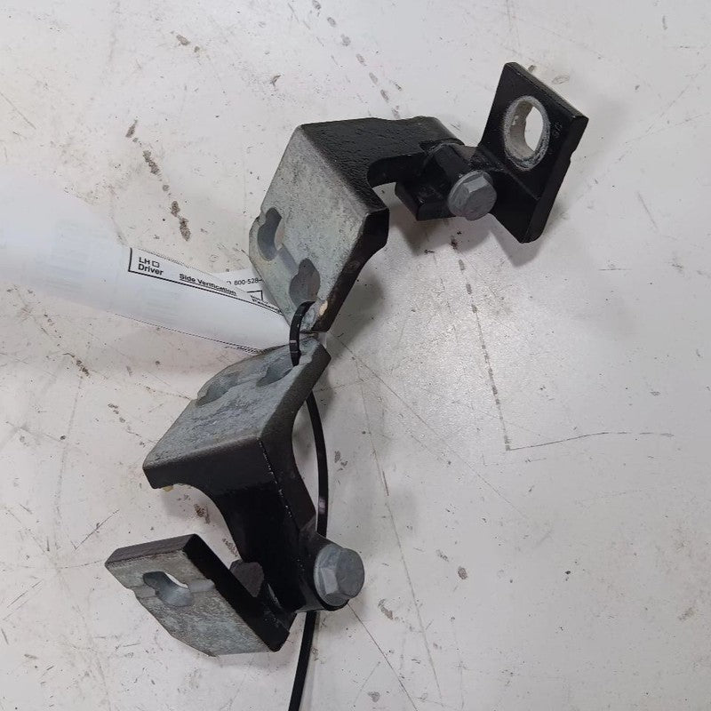 Jeep Renegade Door Hinge Set Left Front Driver   2021 2020 2019 OEM