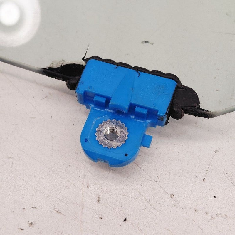 Passenger Front Door Glass Window Plug-in Hybrid Phev Fits 14-22 Outla
