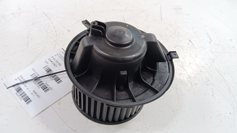 1K1819015F GOLF      2011 Blower Motor
