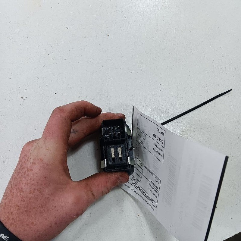 Jeep Cherokee Power Window Switch Right Passenger Rear  2015 2016 2017