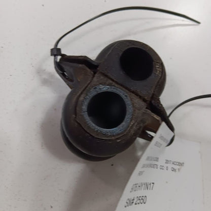Hyundai Accent Front Sway Bar Bushing Mounting Bracket  2017 2016 2015