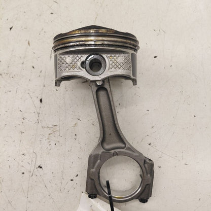 Subaru XV Crosstrek Single Piston With Connecting Rod   2.5 2025 2024