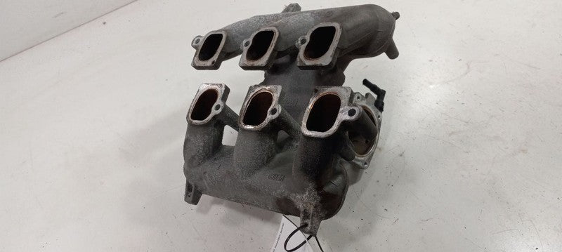 Intake Manifold 3.6L Upper Fits 08-10 VUE OEM