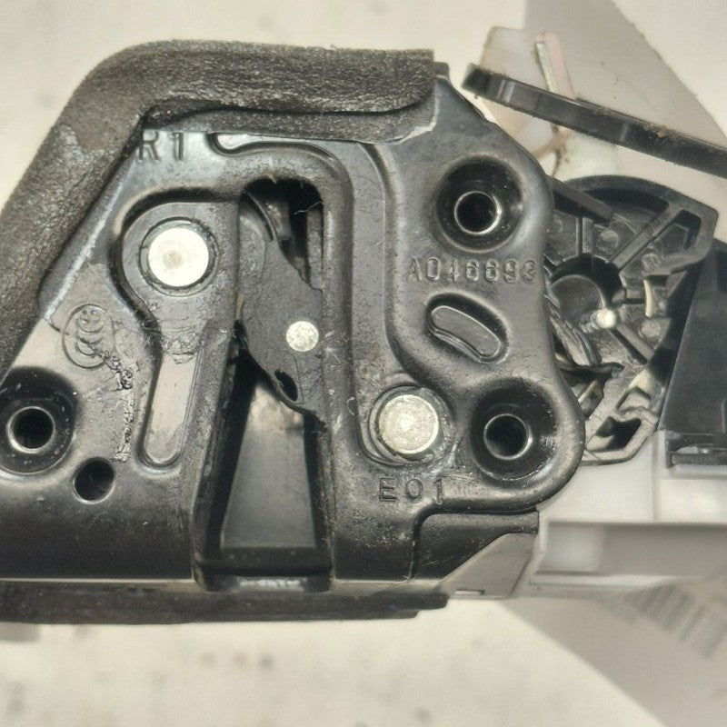 Honda Clarity Door Latch Lock Right Passenger Front  2018 2019 2020
