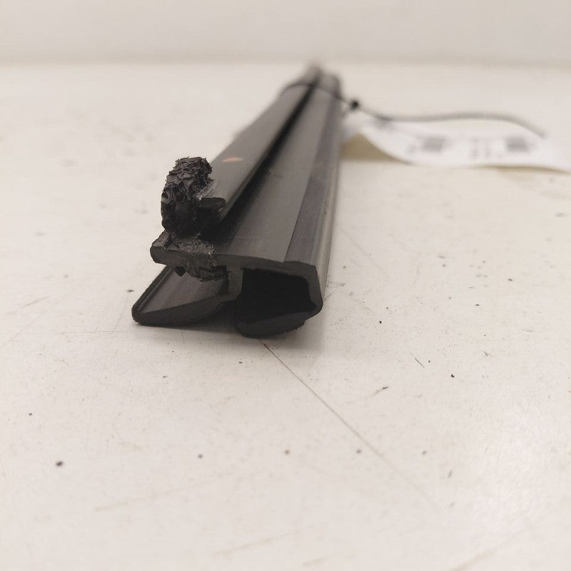 Chevy Trax Right Rear Weather Strip Interior  2025 2024